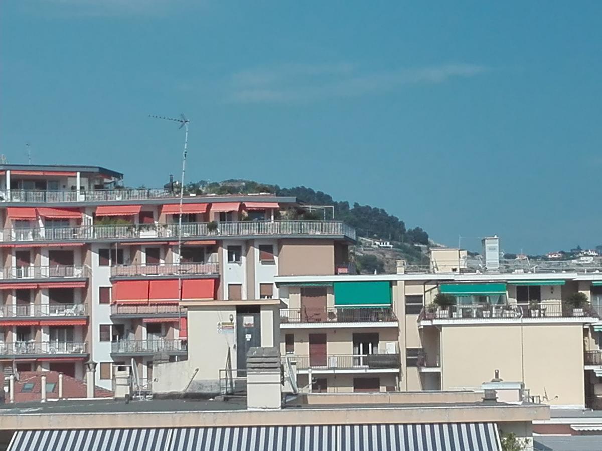 A 2 Passi Dal Mare Lägenhet Sanremo Exteriör bild